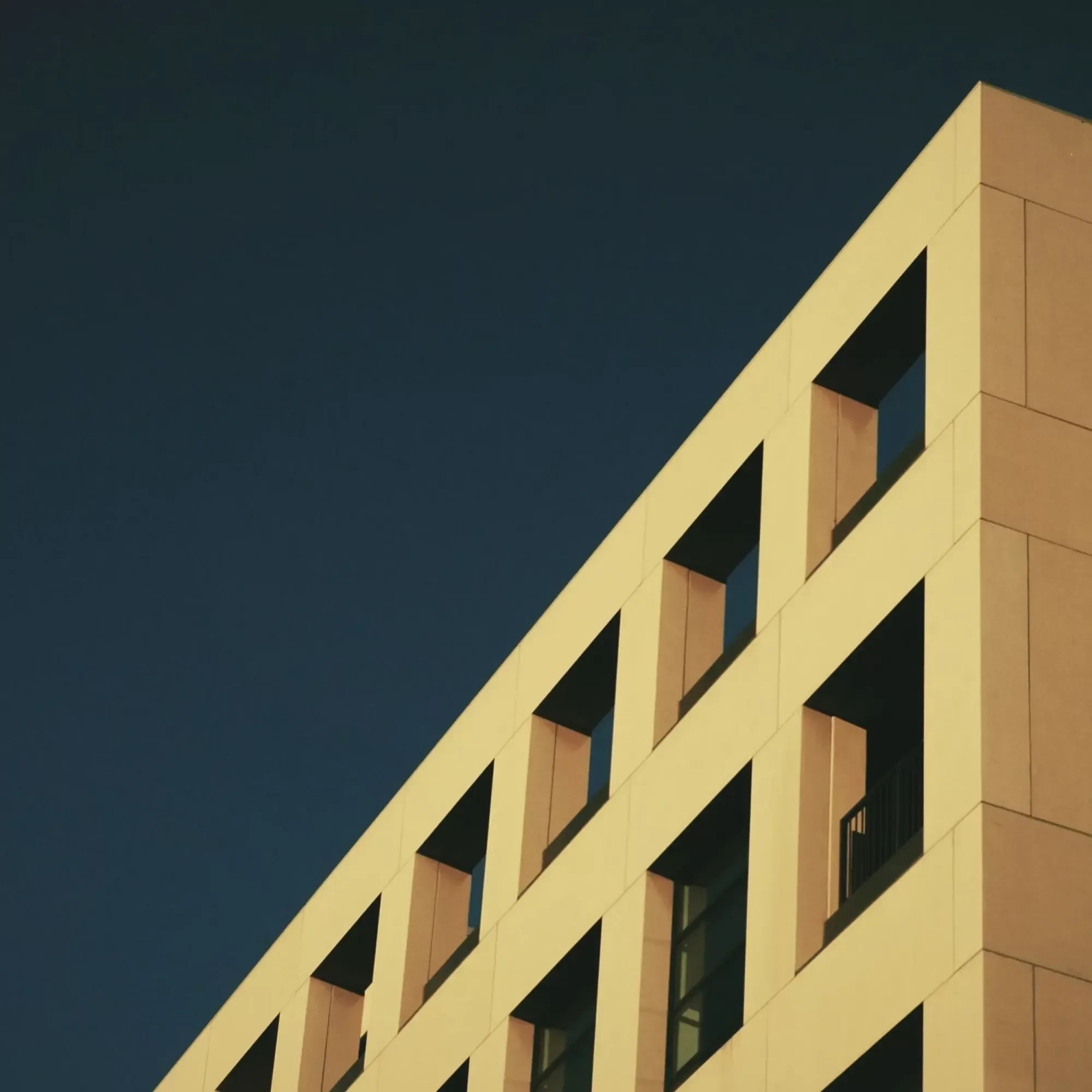yellow-suites